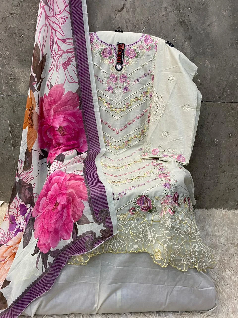 Hoor Tex H-302 Heavy Cotton Wholesale Pakistani Salwar Suit — Wholesale Pakistani Suits, MPA wholesale from Surat - Gallery Image 2